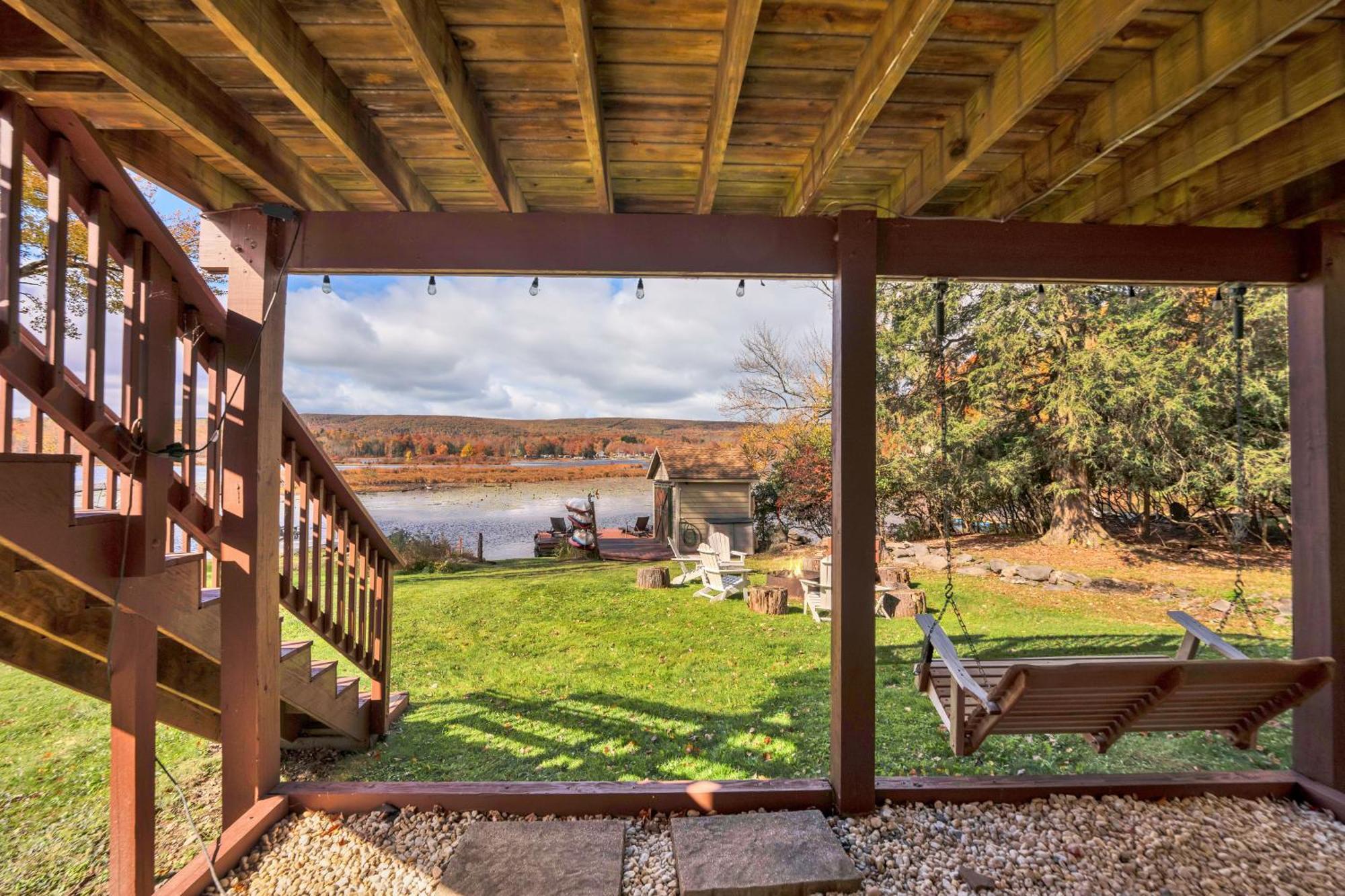 Lakefront A-Frame, Dock, Kayaks, Fire Place Lake Ariel Exterior photo