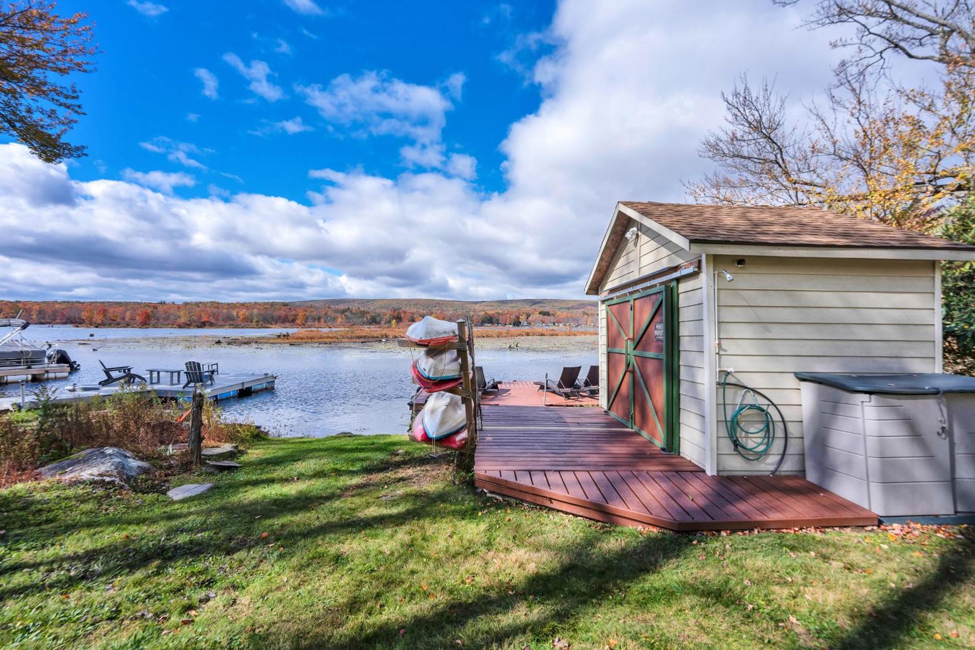 Lakefront A-Frame, Dock, Kayaks, Fire Place Lake Ariel Exterior photo